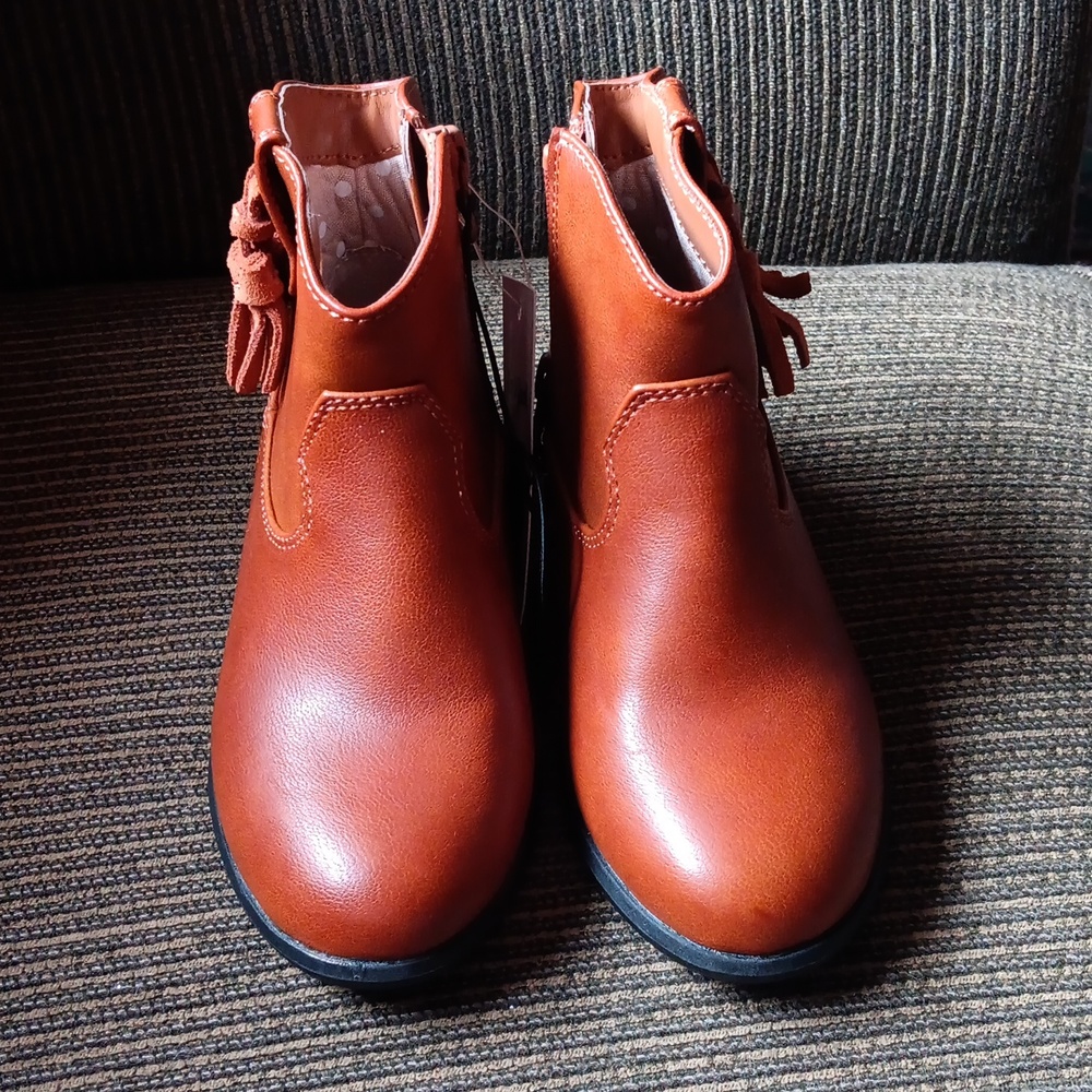 NWT Cat & Jack Booties